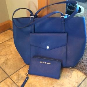 Michael Kors purse with matching wallet